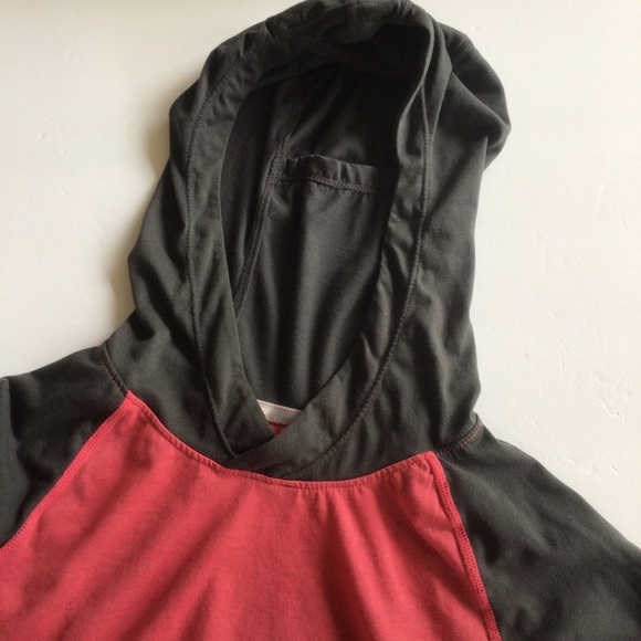 NIKE DRI FIT RUNNING LONG SLEEVE SCUBA HOOD TOP M - Picture 8 of 16